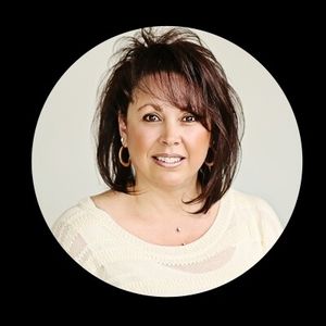 Meet your Posher, Annette